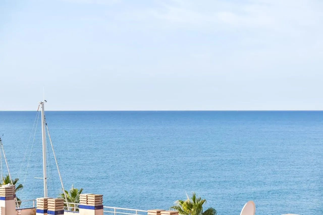 La Riviera Mediterranea سيدجيس شقة