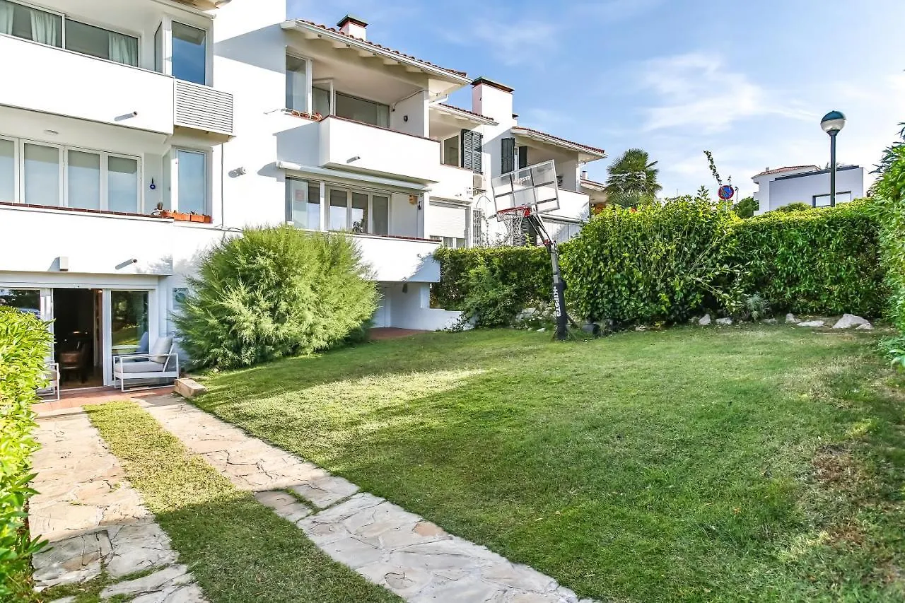 La Riviera Mediterranea سيدجيس